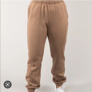 Buffbunny untamed joggers
